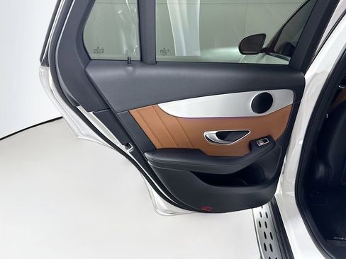 Certified 2022 Mercedes-Benz GLC 300 image 26