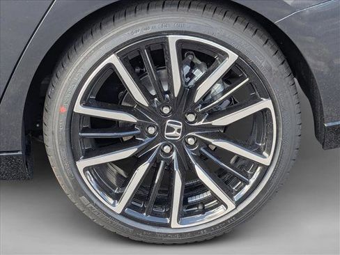 New 2026 Honda Accord Touring image 9