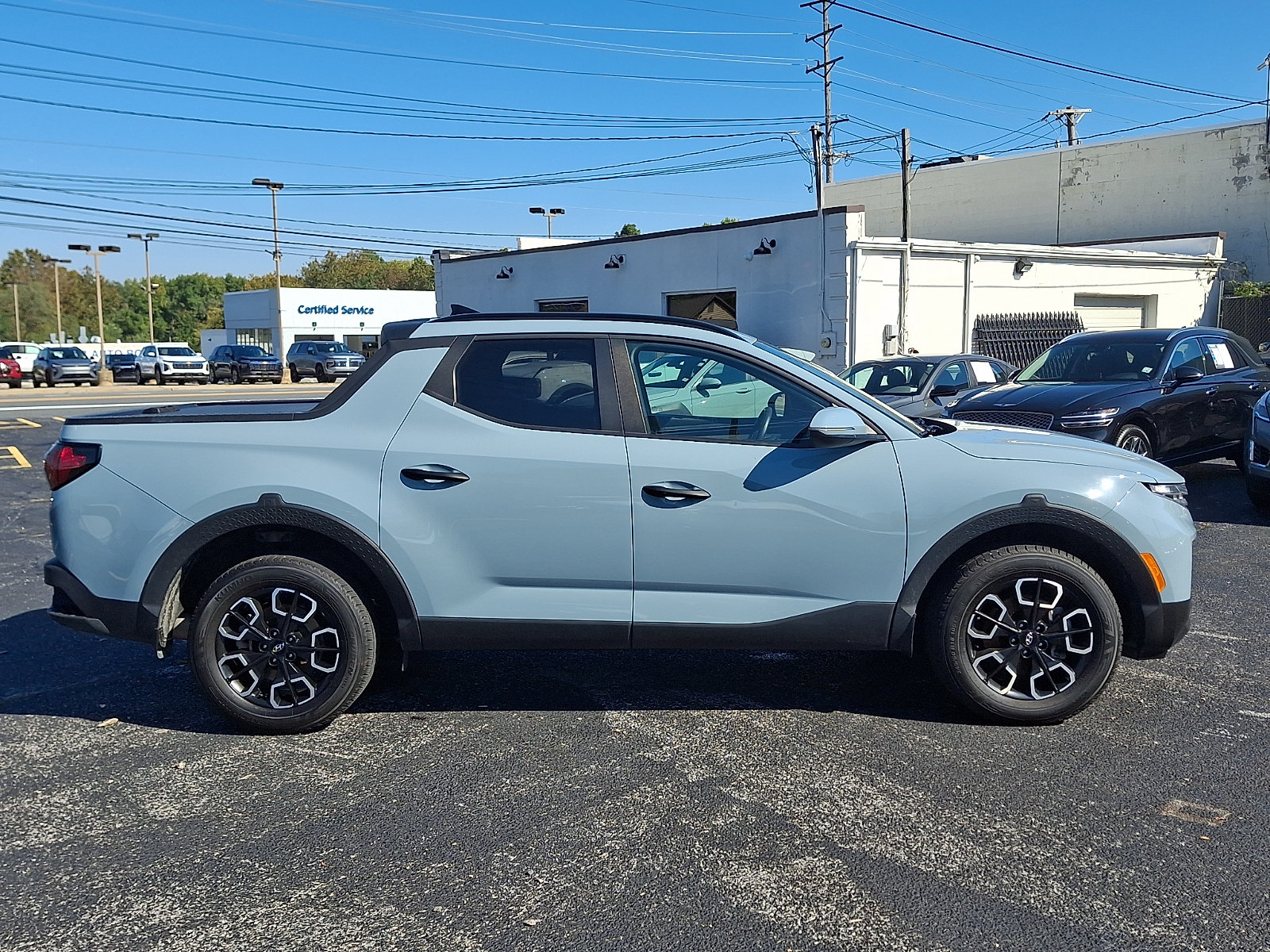 Used 2023 Hyundai Santa Cruz SEL w/ Activity Package FWD image 7