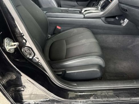 Used 2021 Honda Civic Sport image 11