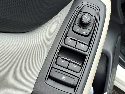 Certified 2024 Subaru Forester Premium AWD/4WD image 15