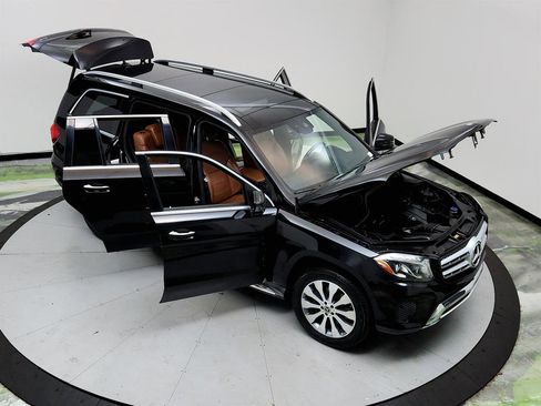 Used 2018 Mercedes-Benz GLS 450 4MATIC image 39