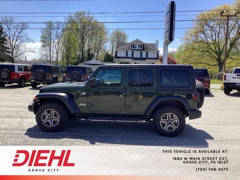 Used 2021 Jeep Wrangler Unlimited Sport AWD/4WD image 4