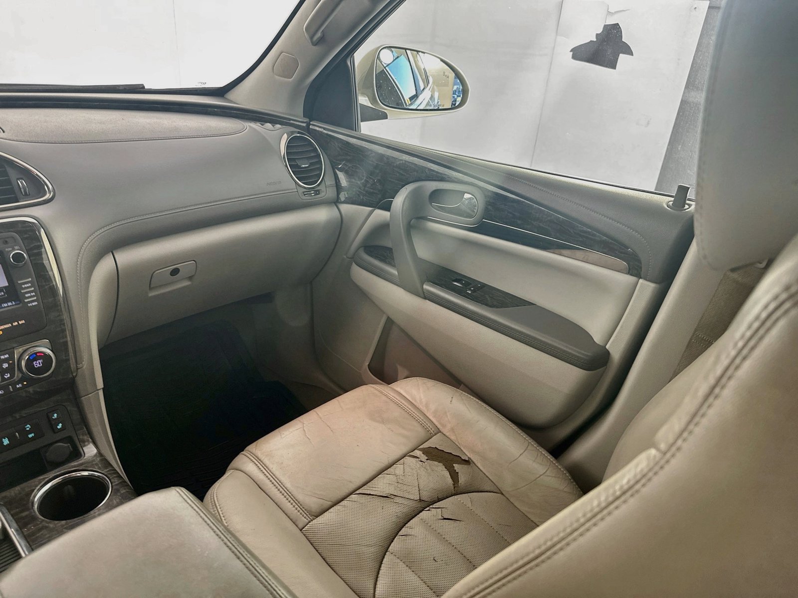 Used 2014 Buick Enclave Leather FWD image 23