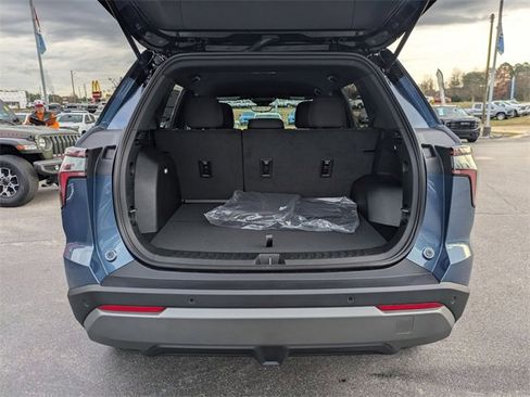 New 2026 Chevrolet Equinox LT w/ Safety and Technology Package image 30