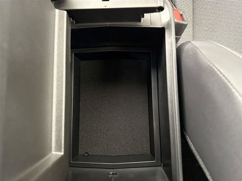 Certified 2026 Toyota bZ image 32