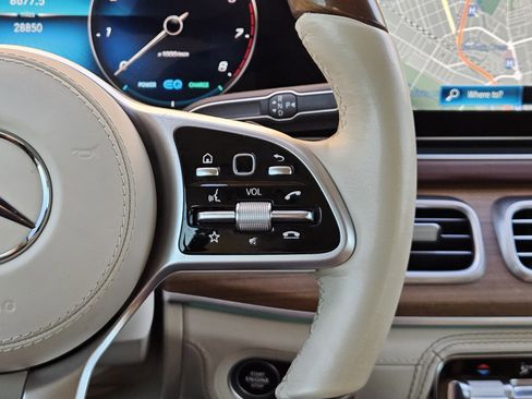 Used 2023 Mercedes-Benz Maybach GLS 600 Maybach GLS 600 image 29