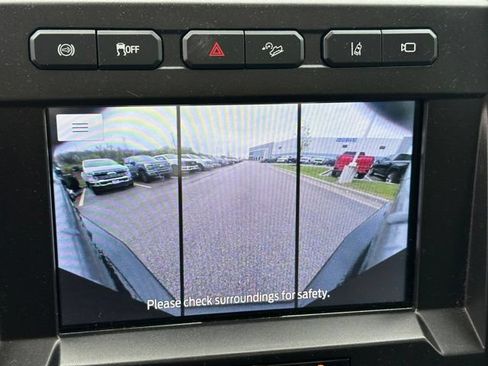 Used 2021 Ford F250 Lariat w/ Lariat Ultimate Package AWD/4WD image 30
