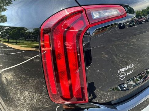 Used 2025 Kia Telluride S FWD image 23
