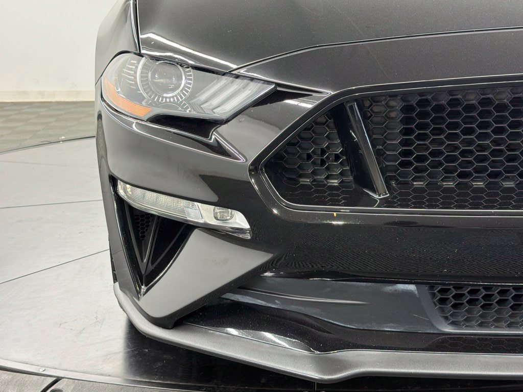 Used 2021 Ford Mustang GT Premium w/ Equipment Group 401A RWD image 9