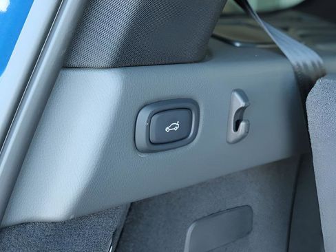 New 2024 VinFast VF 9 Plus image 21