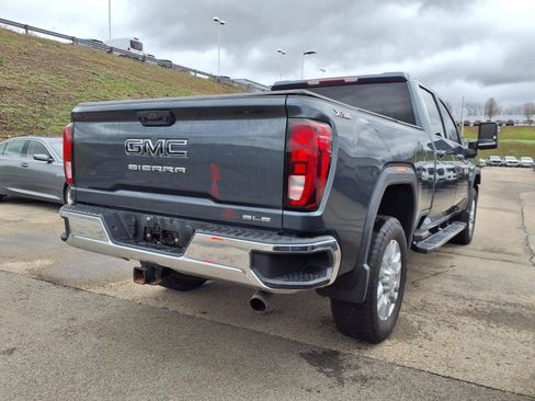 Used 2020 GMC Sierra 2500 SLE w/ SLE Value Package; image 6