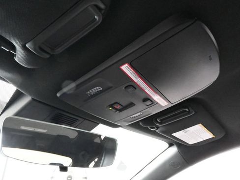 Used 2025 Toyota Camry SE FWD image 24