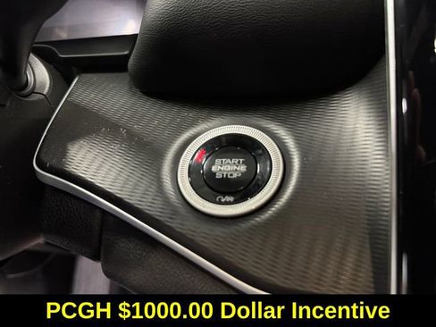 Used 2024 Jeep Grand Cherokee L Altitude image 20