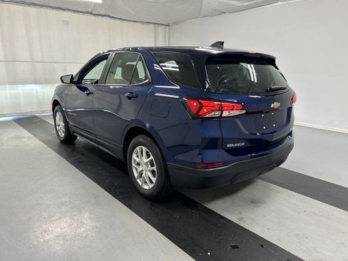 Used 2023 Chevrolet Equinox LS image 7