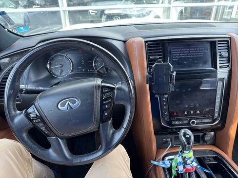 Used 2021 INFINITI QX80 Sensory w/ All-Season Package image 3