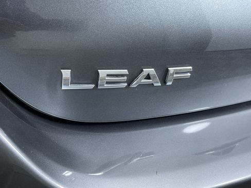 Used 2015 Nissan Leaf SV w/ LED & Quick Charge Package image 24