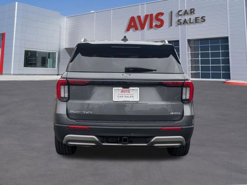 Used 2025 Ford Explorer Platinum w/ LUX Leather Package image 7