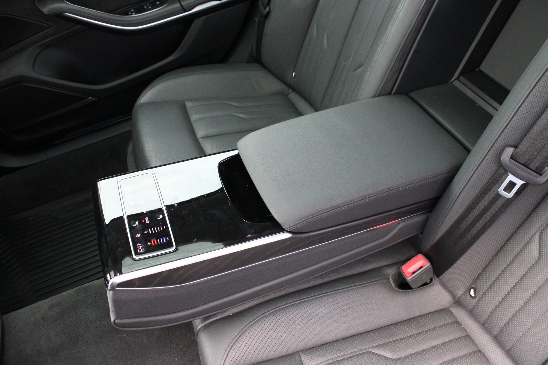 Used 2019 Audi A8 L 3.0T AWD/4WD image 20