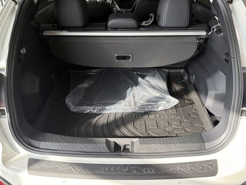 Certified 2025 Subaru Crosstrek 2.5i Limited w/ Crosstrek Mirror Package image 18