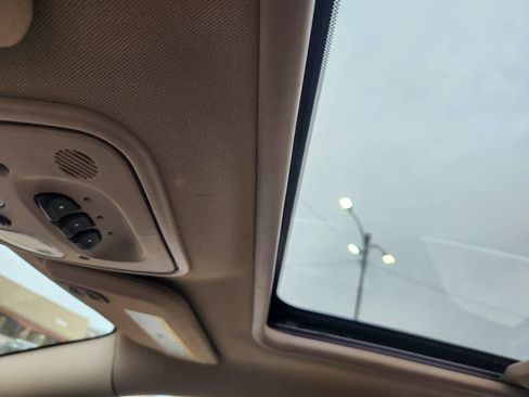 Used 2008 Chevrolet Malibu LTZ image 24