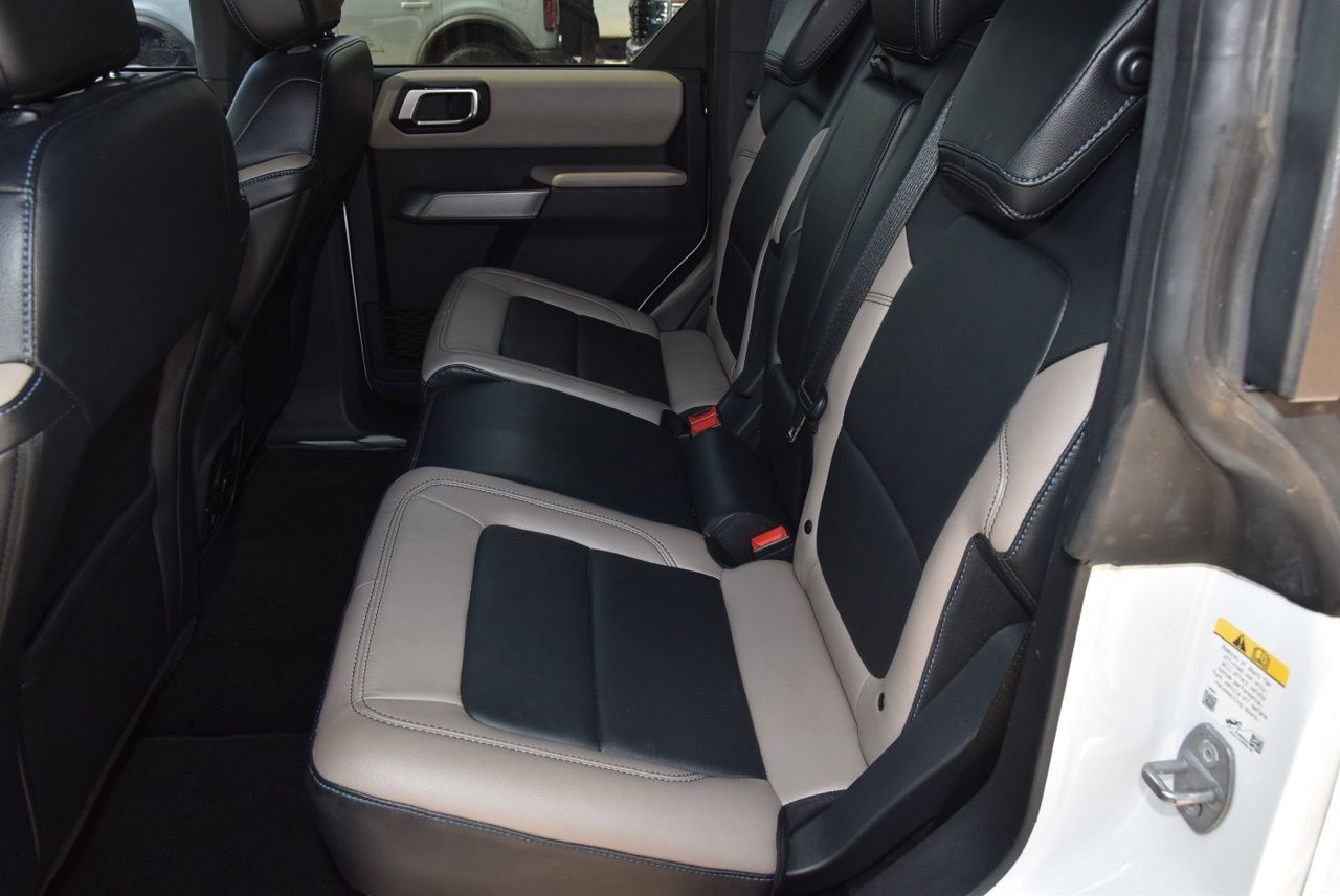 Used 2022 Ford Bronco Wildtrak AWD/4WD image 11