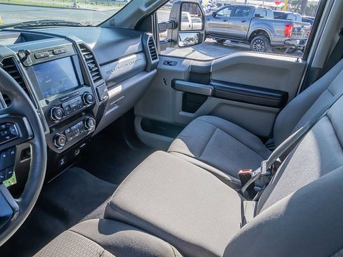 Used 2021 Ford F250 XLT w/ XLT Value Package image 15