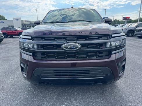 Certified 2023 Ford Expedition Max Limited AWD/4WD image 9