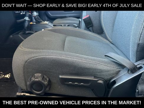 Used 2024 Jeep Wrangler Unlimited Sport AWD/4WD image 13