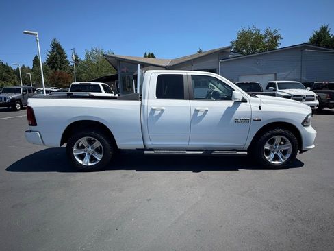 Used 2017 RAM 1500 Sport image 16