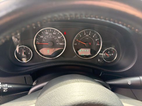 Used 2018 Jeep Wrangler Unlimited Sport AWD/4WD image 19