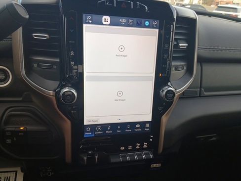 Used 2024 RAM 2500 Laramie w/ Safety Group image 33