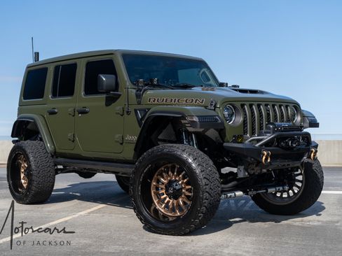 Used 2023 Jeep Wrangler Unlimited Rubicon 392 w/ Xtreme Recon 35" Tire Package image 3