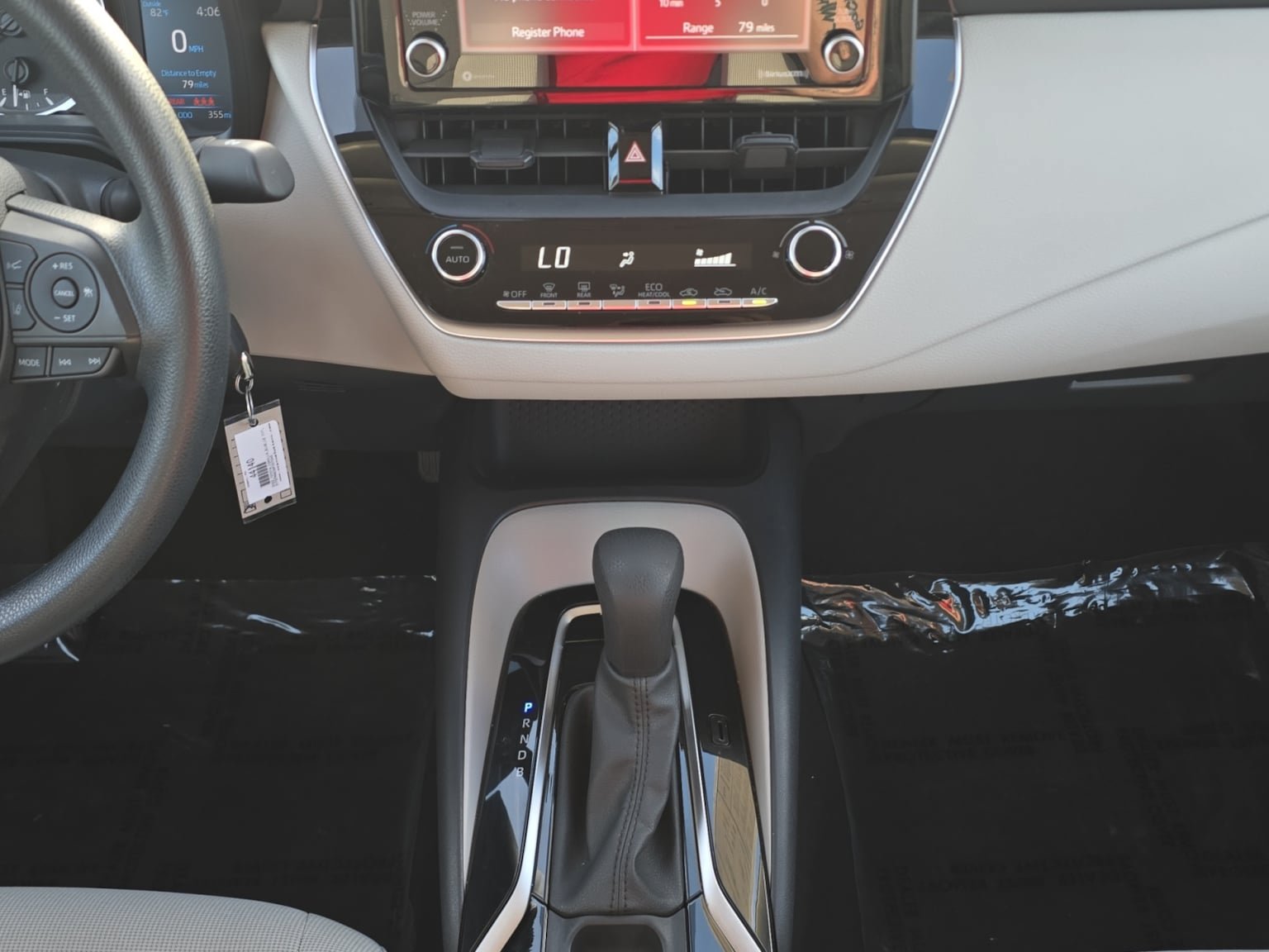 Used 2022 Toyota Corolla LE w/ Carpet Mat Package (TMS) FWD image 15