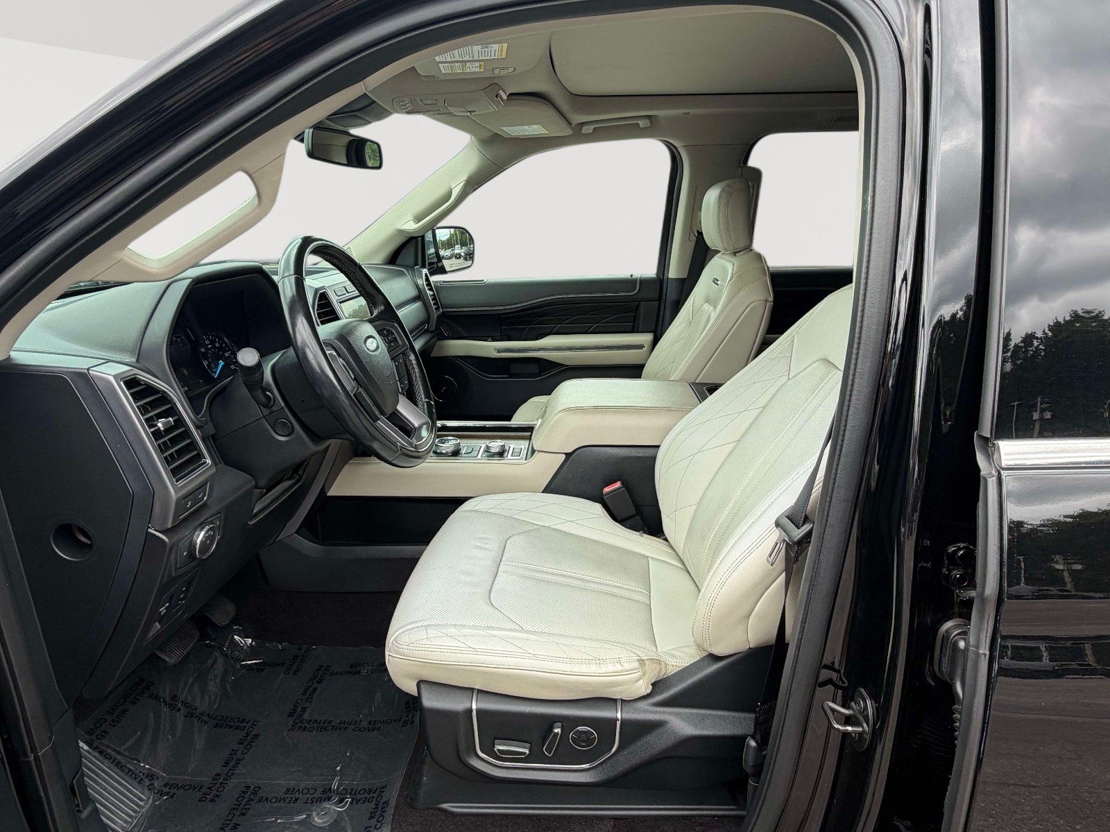 Used 2018 Ford Expedition Max Platinum AWD/4WD image 22