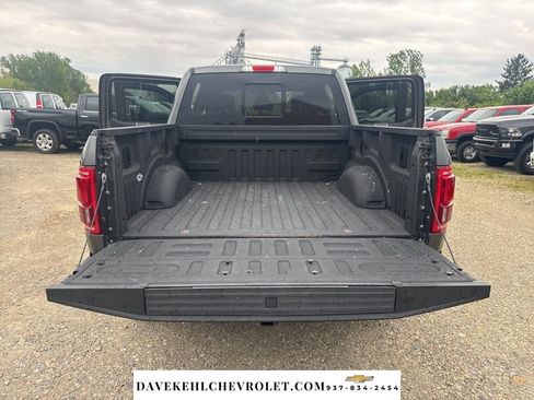 Used 2015 Ford F150 Platinum w/ Equipment Group 701A Luxury AWD/4WD image 13