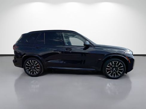 New 2026 BMW X5 xDrive40i w/ M Sport Package image 2