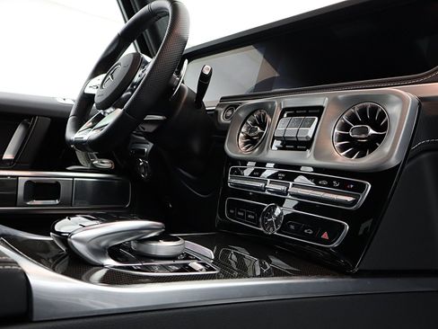 Used 2024 Mercedes-Benz G 63 AMG 4MATIC image 27