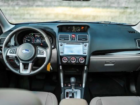 Used 2017 Subaru Forester 2.5i Limited image 25
