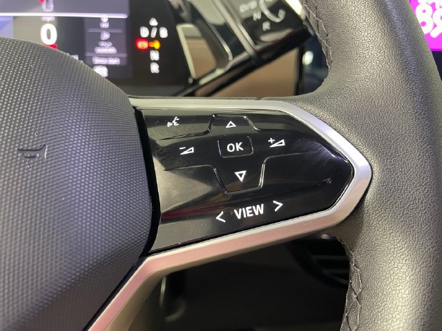 Used 2023 Volkswagen ID.4 Pro RWD image 8