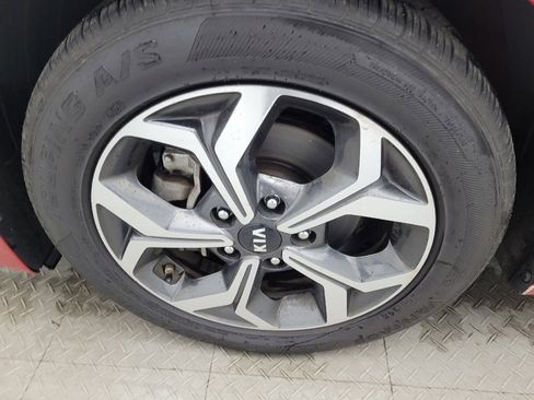 Used 2019 Kia Forte LXS image 31