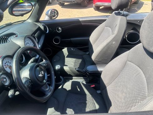 Used 2014 MINI Cooper S FWD image 11