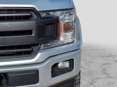 Used 2019 Ford F150 XLT w/ Equipment Group 302A Luxury image 13