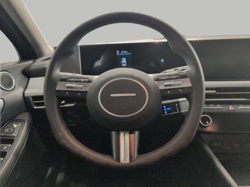 Used 2025 Hyundai Sonata SEL AWD/4WD image 5