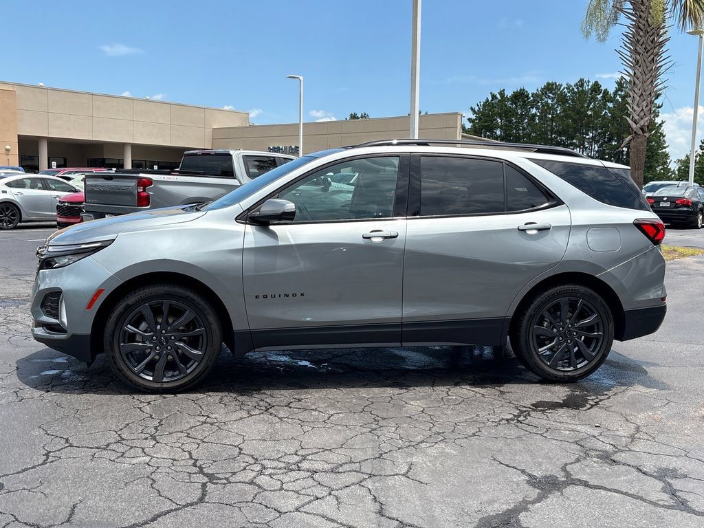 Used 2024 Chevrolet Equinox RS w/ RS Leather Package FWD image 24