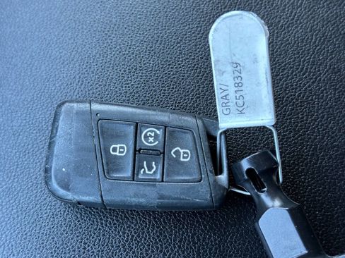 Used 2019 Volkswagen Atlas SEL image 68