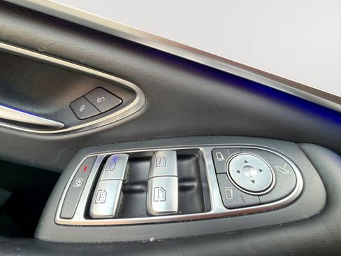 Used 2015 Mercedes-Benz S 63 AMG 4MATIC Sedan image 15