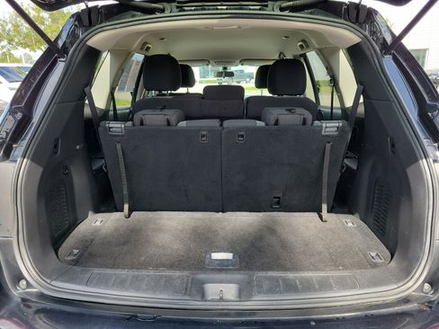 Used 2017 Nissan Pathfinder S FWD image 11