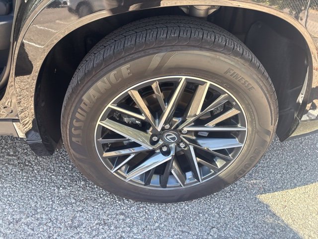 Used 2026 Lexus TX 350 AWD w/ Technology Package image 5