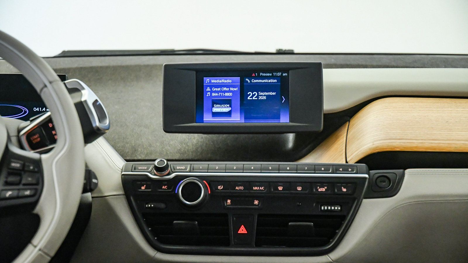 Used 2019 BMW i3 w/ Range Extender RWD image 15